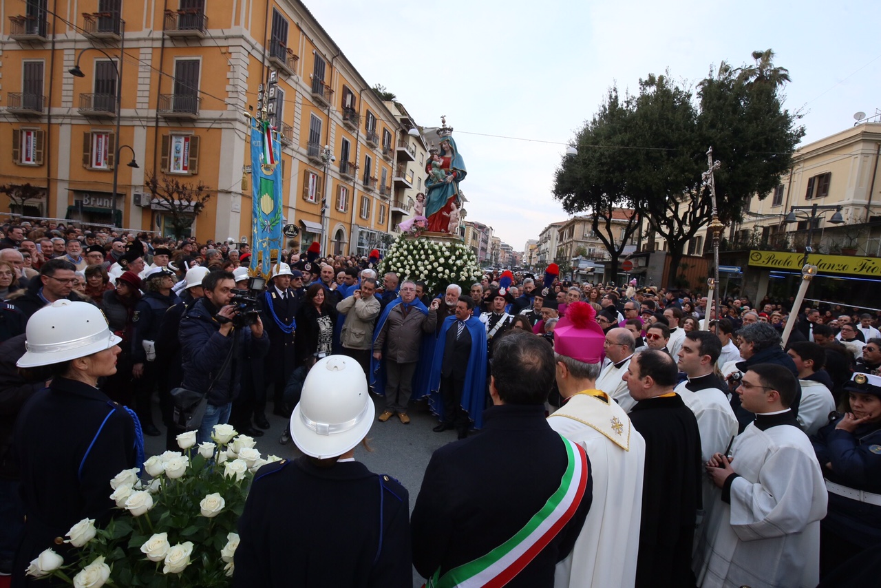 processione Madonna del Pilerio